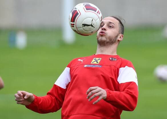 Fußball, Nationalteam Österreich Training SOCCER - AUT, friendly match, preview ALICANTE,12.NOV.15 - SOCCER - OEFB international match, training team AUT. Image shows Marko Arnautovic (AUT). GEPAxpictures xChristianxOrt