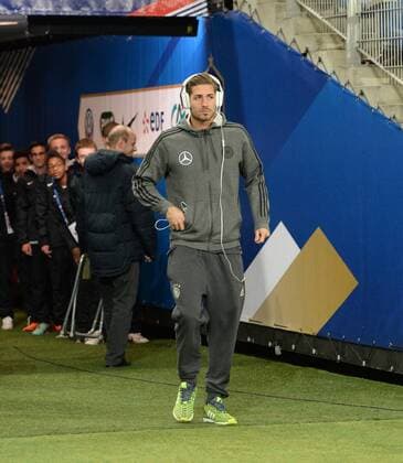 Fussball, Herren, Länderspiel (Testspiel), Saison 2015 2016, Frankreich - Deutschland in Paris, Torwart Kevin Trapp (Deutschland) vor dem Spiel, 13.11. 2015,