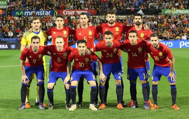 Spain Line Up for the International Friendly Länderspiel match between Spain and England played at the Estadio Jose Rico Perez, Alicante, Spain on November 13th 2015 Equipe FOOTBALL : Espagne vs Angleterre - Match Amical -13 11 2015 Bpi Panoramic 