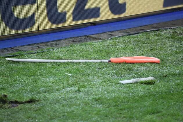 Kaputte Eckfahne - Frankreich vs. Deutschland, EM-Qualifikation, Stade de France
