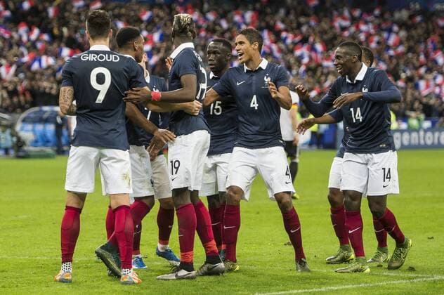 France celebrate the goal of Olivier Giroud of France during the International Friendly Länderspiel match between France and Germany on November 13, 2015 at the Stade France in Paris, France. France v Germany International Friendly 2015 2016 xVIxGerritxvanxKeulenxIVx 4582387