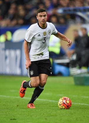 FUSSBALL INTERNATIONAL SAISON 2015 2016 TESTSPIEL Frankreich - Deutschland 13.11.2015 Jonas Hector (Deutschland) am Ball 