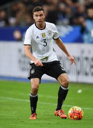 FUSSBALL INTERNATIONAL SAISON 2015 2016 TESTSPIEL Frankreich - Deutschland 13.11.2015 Jonas Hector (Deutschland) am Ball 