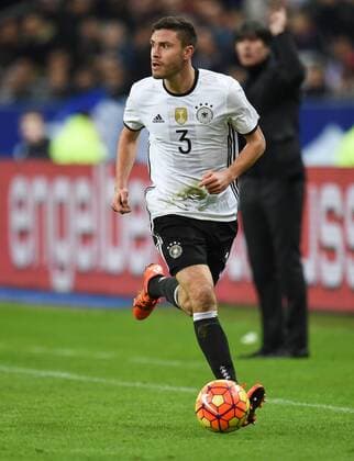 FUSSBALL INTERNATIONAL SAISON 2015 2016 TESTSPIEL Frankreich - Deutschland 13.11.2015 Jonas Hector (Deutschland) am Ball 