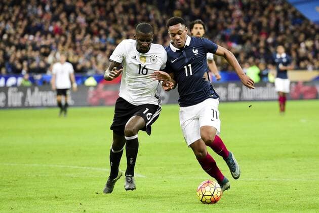 Anthony Martial (Fra) vs Antonio Rüdiger (All) - Fussball, Länderspiel Nationalteam, Testspiel, Frankreich vs. Deutschland - 13 11 2015 JBAutissier Panoramic 