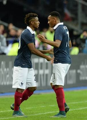 Fussball, Herren, Länderspiel (Testspiel), Saison 2015 2016, Frankreich - Deutschland in Paris, v. l. Kingsley Coman (Frankreich), Anthony Martial (Frankreich), 13.11. 2015,