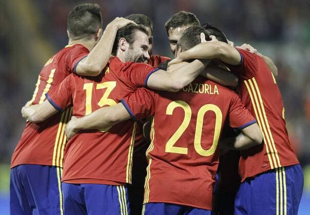 Spain s players celebrate goal during International Friendly Länderspiel match. November 13,2015.  (2015111361)