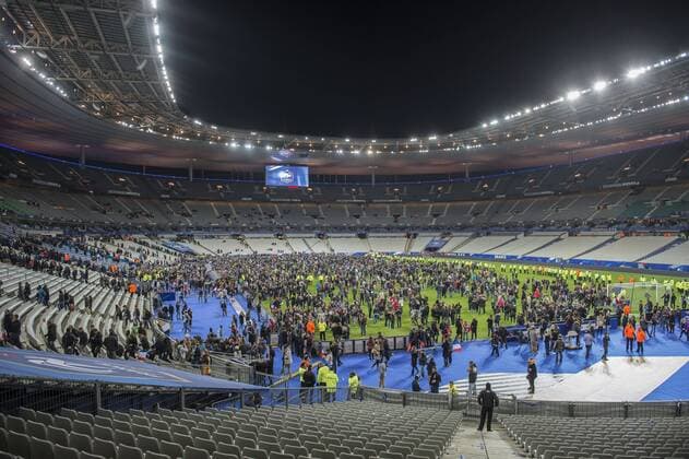 supporters in the Stade de France during the International Friendly Länderspiel match between France and Germany on November 13, 2015 at the Stade France in Paris, France. France v Germany International Friendly 2015 2016 xVIxGerritxvanxKeulenxIVx 4583063
