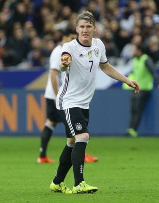 Paris , Fußball Länderspiel Frankreich vs. Deutschland ; Bastian Schweinsteiger ( GER )