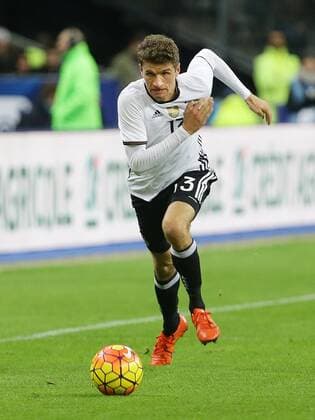 Paris , Fußball Länderspiel Frankreich vs. Deutschland ; Thomas Müller ( GER )