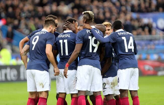 Frankreich - Deutschland DFB Frankreich, Paris, 13.11.2015, Fussball, FIFA, Länderspiel, Frankreich - Deutschland DFB (2:0): v.l. Olivier Giroud, Anthony Martial, Paul Pogba, Blaise Matuidi (alle Frankreich); Jubel Tor 1:0 Giroud.