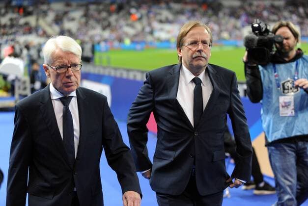 Länderspiel: Frankreich - Deutschland 13.11.2015 in Paris. Die DFB Doppelspitze: Reinhard Rauball (li.) und Rainer Koch. HM