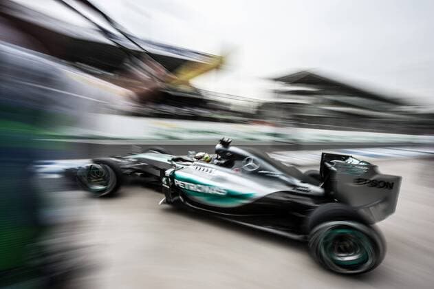 Lewis Hamilton; Mercedes Grand Prix, formula 1 GP, Brasilien in Sao Paulo Interlagos, 14.11.15 Photo:mspb Jose_Mario_Dias Lewis Hamilton; formula 1 GP, Brasilien