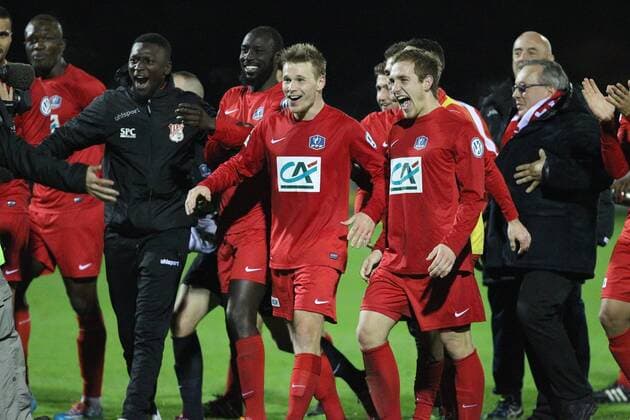 Fußball, Coupe de France, FC Limoges - AJ Auxerre (Limoges) Fussball Frankreich, Coupe de France, Limoges FC vs. AJ Auxerre - 14 11 2015 StephanieGrossetete Panoramic 