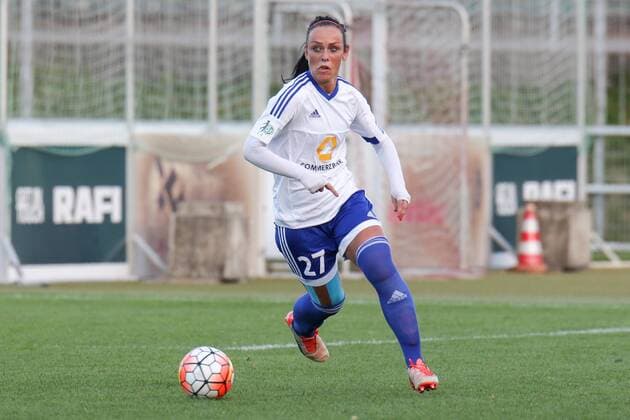 Peggy Kuznik (Frankfurt, 27), Freisteller, Einzelbild, Aktion, Action, Fussball, Allianz Frauen-Bundesliga, SC Freiburg - 1. FFC Frankfurt, xozx