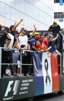 Brazil Grand Prix Formula 1 in 2015 SAO PAULO, Brazil - 11 15 2015: BIG FORMULA OF BRAZIL AWARD 1 2015 - Tribute to the fallen in France during the Brazil Grand Prix Formula 1 in 2015, held at the Interlagos circuit. (Photo: Rodolfo Buhrer La Picture FotoArena)  RodolfoxBuhrer