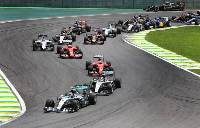 Brazil Grand Prix Formula 1 in 2015 SAO PAULO, Brazil - 11 15 2015: BIG FORMULA OF BRAZIL AWARD 1 2015 - Nico Rosberg GER, Team Mercedes-AMG Petronas Formula One-ahead for the start of the Brazil Grand Prix Formula 1 in 2015, held at the race track Interlagos. (Photo: Rodolfo Buhrer La Picture FotoArena)  RodolfoxBuhrer