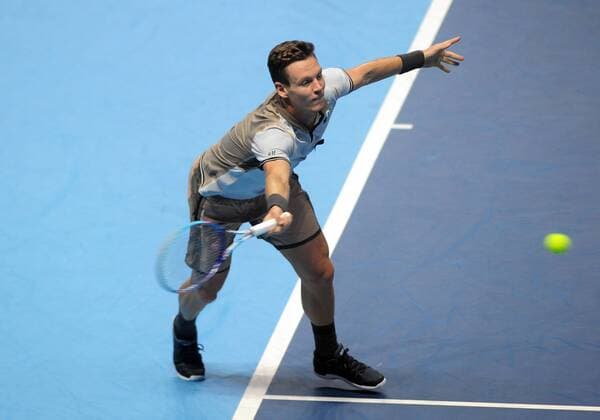 Tennis - 2015 ATP Tennis Herren World Tour Finals at The O2 - Day One Group : Stan Smith : Mens singles : Roger Federer (Sui) vs. Tomas Berdych (Cze) Tomas Berdych COLORSPORT ANDREW COWIE 