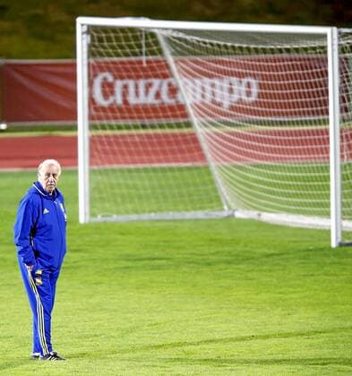 Fußball, Training Nationalmannschaft Spanien Entrenamiento de la Seleccion de Espana. En la imagen, Vicente del Bosque. Spain s training session. In this picture, Vicente del Bosque. xBEATRIZxGUZMANx 