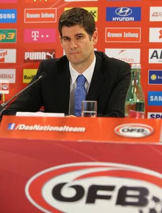 Fußball, Nationalteam Österreich, PK SOCCER - AUT vs SUI, friendly match, preview VIENNA,AUSTRIA,16.NOV.15 - SOCCER - OEFB international match Länderspiel Austria vs Switzerland, friendly match, preview, press conference PK Pressekonferenz team AUT. Image shows Bernhard Neuhold (OEFB). GEPAxpictures xChristianxOrt