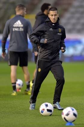 Hazard Eden FOOTBALL : Entrainement Equipe Belgique - Bruxelles - 16 11 2015 PhotoNews Panoramic 