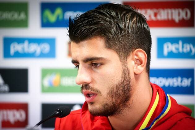 Fußball, PK Nationalteam Spanien - BRUSSELS, BELGIUM: Spain s Alvaro Morata pictured during a press conference PK Pressekonferenz of the Spanish national soccer team, Monday 16 November 2015, in Brussels. Tomorrow Spain is playing the Red Devils, the Belgian national soccer team, in preparation of the Euro2016 European Championships. VIRGINIExLEFOUR  x04741432x