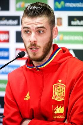 Fußball, PK Nationalteam Spanien - BRUSSELS, BELGIUM: Spain s goalkeeper David de Gea pictured during a press conference PK Pressekonferenz of the Spanish national soccer team, Monday 16 November 2015, in Brussels. Tomorrow Spain is playing the Red Devils, the Belgian national soccer team, in preparation of the Euro2016 European Championships. VIRGINIExLEFOUR  x04741435x