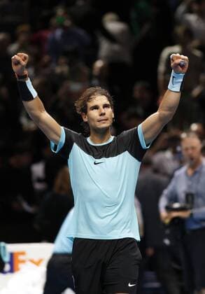 16.11.2015 the O2 London, England. ATP Tennis Herren Tennis Tour Finals Day 2.Rafael Nadal (ESP) defeats Stanislas Wawrinka (SUI) by a score 6-3, 6-2 during the Day Two Barclays ATP World Tour Finals from the O2 Arena xHongboxChenx  ActionPlus11682344