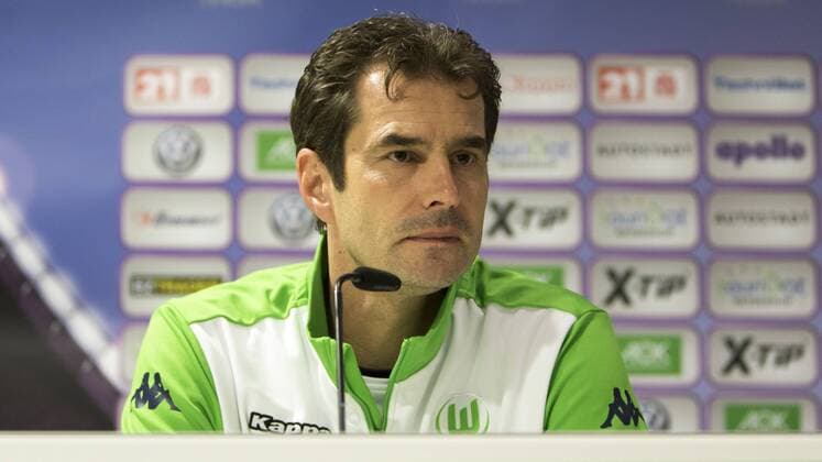 Fußball, UWCL, Abschlusstraining und Pressekonferenz VfL Wolfsburg; Cheftrainer Ralf Kellermann (Wolfsburg) Porträt, Portrait, Einzelbild. xtgx
