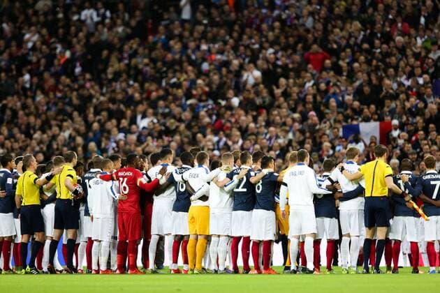 Teams line up - Breast Cancer Care International - England v France - Wembley Stadium - London - England - 17th November 2015 - Picture Charlie Forgham Bailey Sportimage EDITORIAL USE ONLY. No use with unauthorised audio, video, data, fixture lists, club league logos or live services. Online in-match use limited to 120 images, no video emulation. No use in betting, games or single club league player publications.