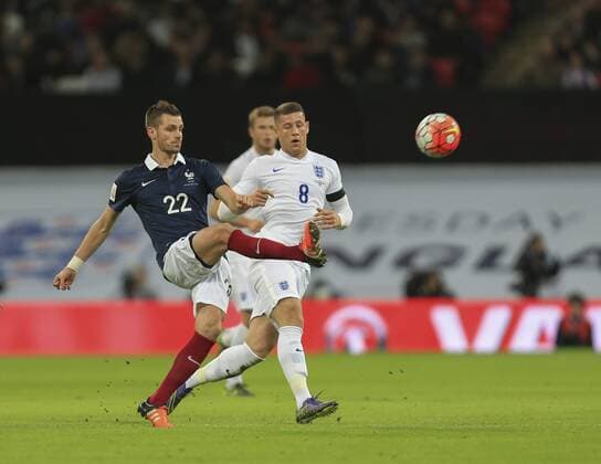 17.11.2015. Wembley Stadium, London, England. International football friendly, England versus France. France s Morgan Schneiderlin plays the ball. xNigelxCookex  ActionPlus11682467