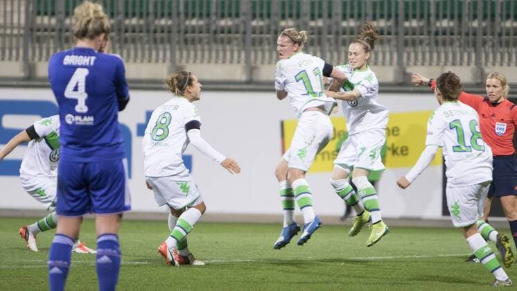 Fußball, UWCL, VfL Wolfsburg - FC Chelsea; Alexandra Popp (Alex Popp, Wolfsburg, 11)Jubel, Torjubel, Freude, Emotion, Torerfolg, Aktion, action, goal, goal celebration, celebrates. xtgx