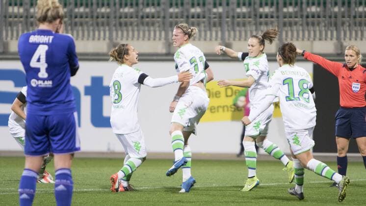 Fußball, UWCL, VfL Wolfsburg - FC Chelsea; Alexandra Popp (Alex Popp, Wolfsburg, 11)Jubel, Torjubel, Freude, Emotion, Torerfolg, Aktion, action, goal, goal celebration, celebrates. xtgx