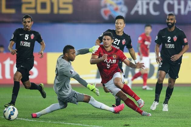 GUANGZHOU, CHINA - NOVEMBER 21: (CHINA OUT) Elkeson 9 of Guangzhou Evergrande scores his team s first goal during the second leg of the AFC Champions League final match between Guangzhou Evergrande and Al Ahli at the Tianhe Sports Center on November 21, 2015 in Guangzhou, China.  CFP476173854 