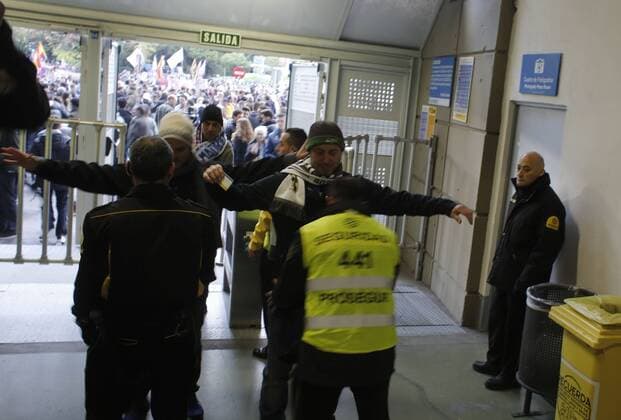 2015. Special security measures during the football match between Real Madrid and Barcelona FC (Barca) of the 2015 2016 Spanish League, held at the Santiago Bernabeu stadium in Madrid 11 21 2015. 