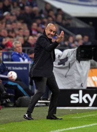 21.11.2015, xovx, Fussball 1.Bundesliga, FC Schalke 04 - FC Bayern München, emspor, Trainer Josep Pepp Guardiola (FC Bayern Muenchen), Freisteller.