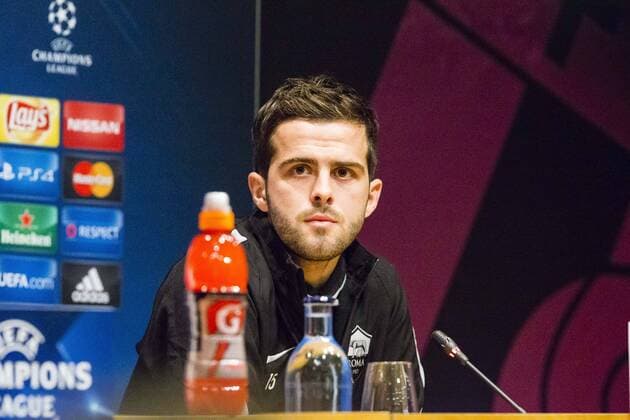 Fußball, Champions League, AS Rom PK SPAIN - Nov,23th: Pjanic during the press conference PK Pressekonferenz before the match between FC Barcelona Barca - AS Roma, for the round 5 of the Liga BBVA, played at Camp Nou Stadium on 23th Nov 2015 in Barcelona, Spain. (Credit: Mikel Trigueros Urbanandsport Cordon Press) 