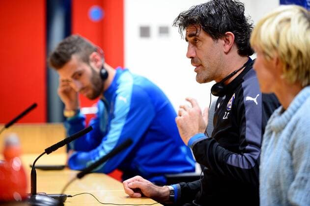 Fußball, Champions League, Dinamo Zagreb PK GNK Dinamo press conference PK Pressekonferenz - London, UK 23.11.2015., London, UK - GNK Dinamo press conference before Champions League match with Arsenal.  MarkoxPrpic PIXSELL
