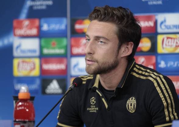 Fußball, Champions League, Juventus Turin PK Nov. 24, 2015 - Turin, Italy - Claudio Marchisio during the prress conference on the eve of the Champions League match between Juventus FC and Manchester City FC at the Juventus Stadium in Turin, November 24, 2015. Italy: Champions League-Juventus FC vs Manchester City FC press conference PK Pressekonferenz  - ZUMAn230