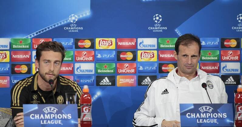 Fußball, Champions League, Juventus Turin PK Nov. 24, 2015 - Turin, Italy - Claudio Marchisio and Massimiliano Allegri during the prress conference on the eve of the Champions League match between Juventus FC and Manchester City FC at the Juventus Stadium in Turin, November 24, 2015. Italy: Champions League-Juventus FC vs Manchester City FC press conference PK Pressekonferenz  - ZUMAn230