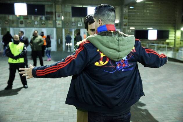 Fußball, Champions League, Sicherheitsvorkehrungen in Barcelona BARCELONA -24 noviembre- ESPANA: medidas de seguridad antes del partido entre el FC Barcelona Barca y la Roma, correspondiente a la Liga de Campeones, el 24 de noviembre del 2015. 