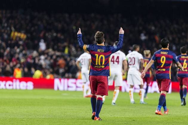 Fußball, Champions League, FC Barcelona - AS Rom SPAIN - 24th Nov: Lionel Messi celebrates scoring the goal during the match between FC Barcelona Barca - AS Roma, for the round 5 of the Champions League, played at Camp Nou Stadium on 24th Nov 2015 in Barcelona, Spain. (Credit: Mikel Trigueros Urbanandsport Cordon Press) 