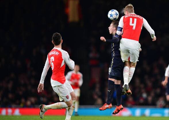 Arsenal vs Dinamo - London, UK 24.11.2015., London, UK - UEFA Champions League, group F, Arsenal FC - GNK Dinamo Zagreb. Marko Rog.  MarkoxPrpic PIXSELL