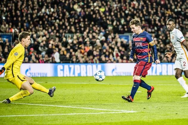 Nov. 24, 2015 - Barcelona, Catalonia, Spain - FC Barcelona Barca s forward MESSI in action against the AS Roma in the Champions League match between FC Barcelona and AS Roma at the Camp Nou stadium in Barcelona FC Barcelona v AS Roma - UEFA Champions League - ZUMAo105