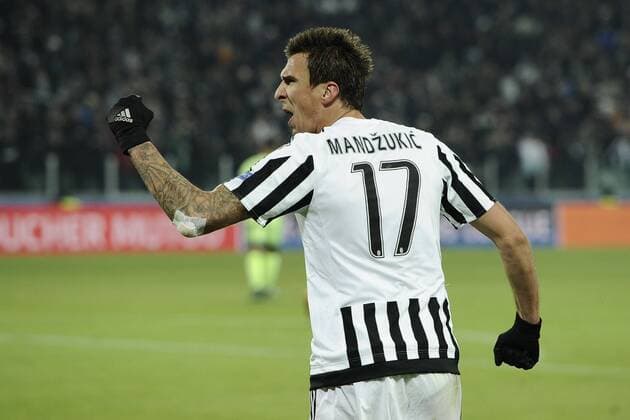 Turin, 25.11.2015 - Fussball - UEFA Champions League 2015 2016 - Juventus Turin vs Manchester City - gol Mario Mandzukic 