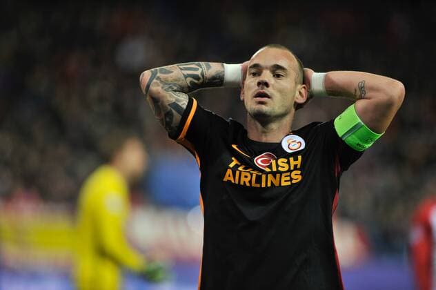 Fußball, Champions League, Atletico Madrid - Galatasaray Istanbul Galatasaray Midfielder, Wesley Sneijder, number 10 . Round MATCHDAY 5 of the CHAMPIONS league, soccer match between Atletico de Madrid - Galatasaray at the Vicente Calderon estadium, Madrid - Spain by November 25, 2015. PHOTO: Gregorio Lopez. 
