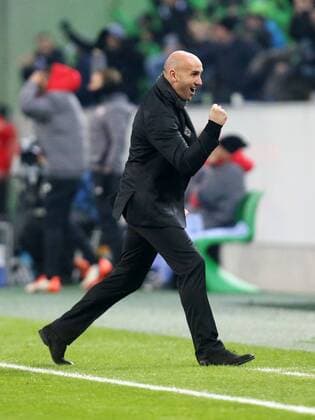 Moenchengladbach Torjubel von Andre Schubert (Trainer, Borussia Moenchengladbach) nach Tor zum 1:0 durch Lars Stindl ( 13, Borussia Moenchengladbach) (n.i.B.) Borussia Moenchengladbach - FC Sevilla, Fussball, UEFA Champions League, 26.11.2015, Copyright: Deutzmann Eibner-Pressefoto EP_CDN