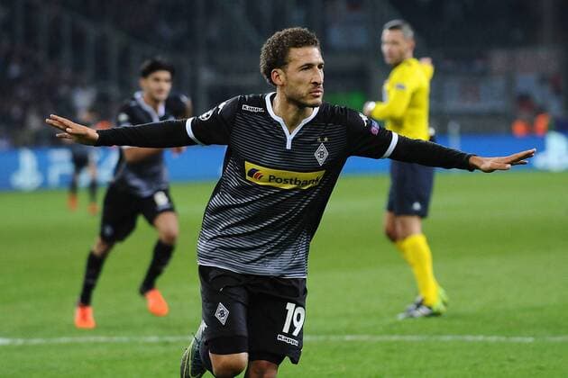 Fußball Champions League Gruppenphase 5. Spieltag Borussia Mönchengladbach - FC Sevilla am 25.11.2015 im Borussia-Park in Mönchengladbach Torjubel zum 2:0 durch Fabian Johnson ( Mönchengladbach ) xTTx