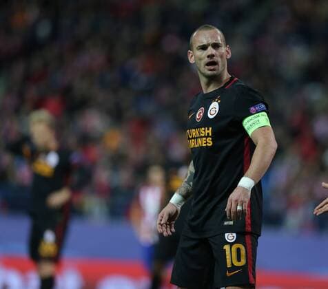Fußball, Champions League, Atletico Madrid - Galatasaray Istanbul Champions League Group C football match between Atletico Madrid and Galatasaray at the Vicente Calderon stadium in Madrid, Spain, Wednesday Nov. 25, 2015. Pictured: Wesley Sneijder of Galatasaray. 