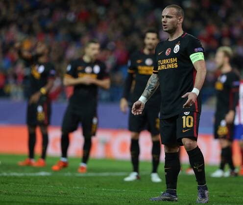 Fußball, Champions League, Atletico Madrid - Galatasaray Istanbul Champions League Group C football match between Atletico Madrid and Galatasaray at the Vicente Calderon stadium in Madrid, Spain, Wednesday Nov. 25, 2015. Pictured: Wesley Sneijder of Galatasaray. 